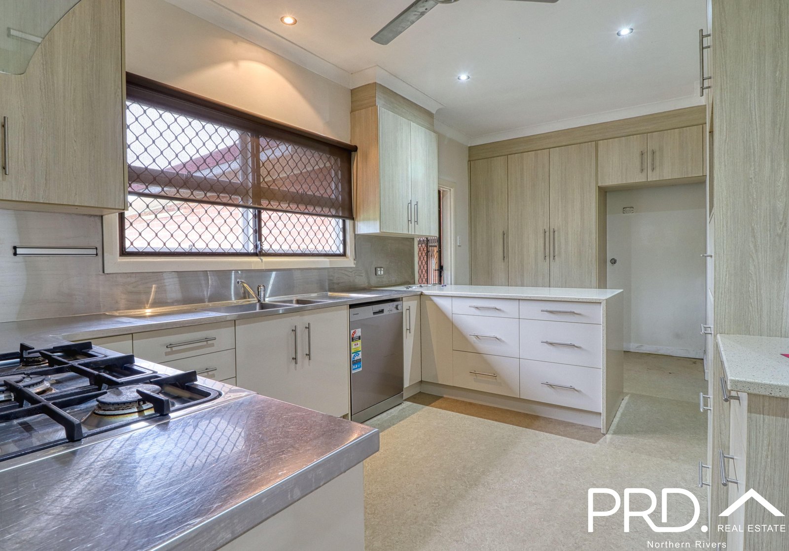 35B Hickey Street CASINO 5