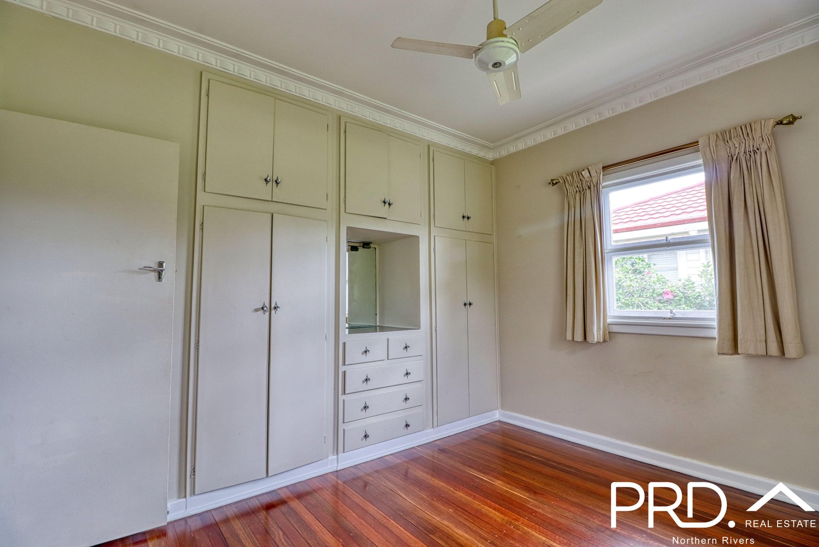 35B Hickey Street CASINO 11