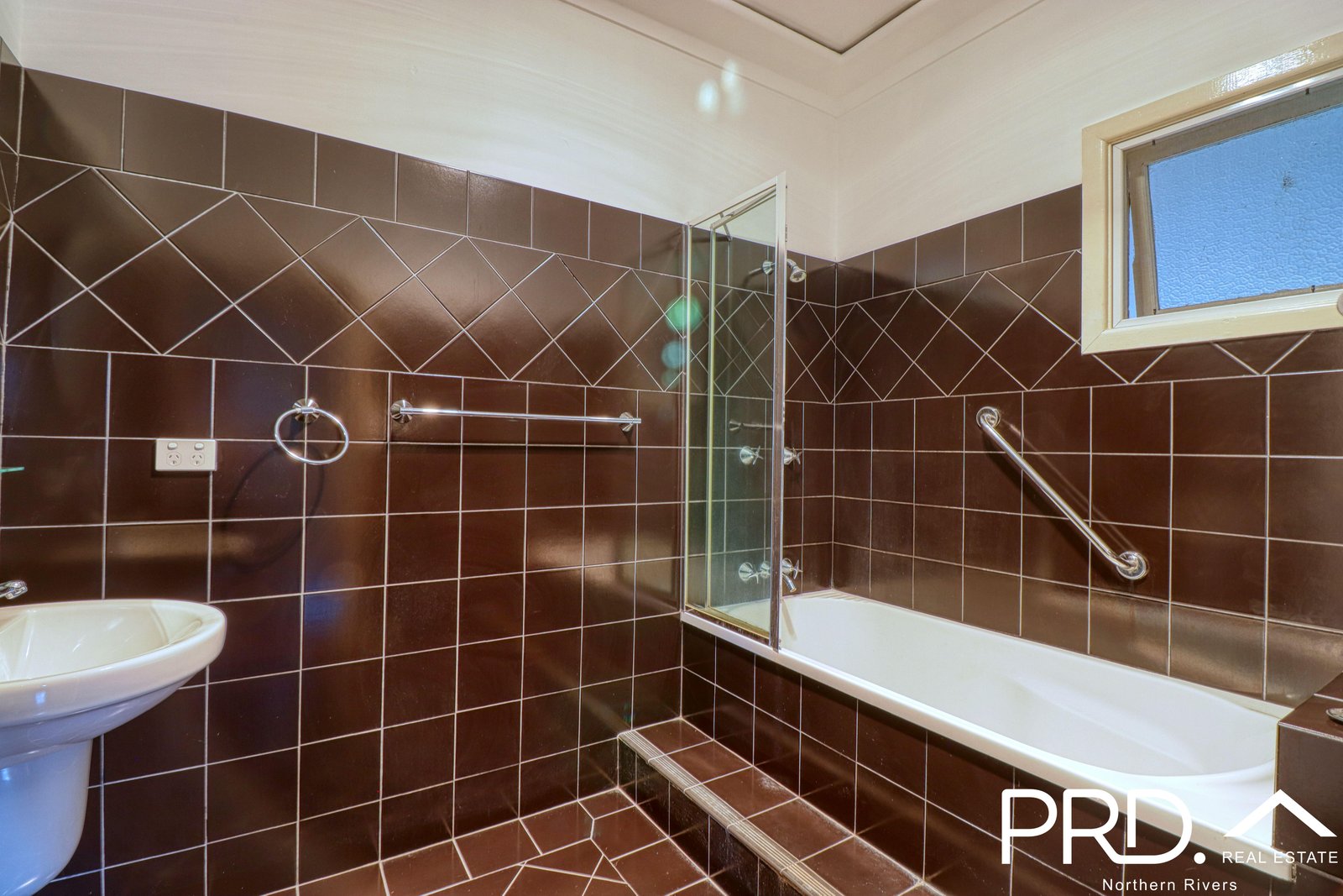 35B Hickey Street CASINO 17