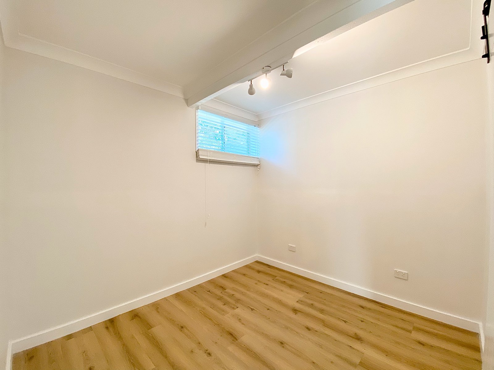 35b Parkes Street NELSON BAY 11