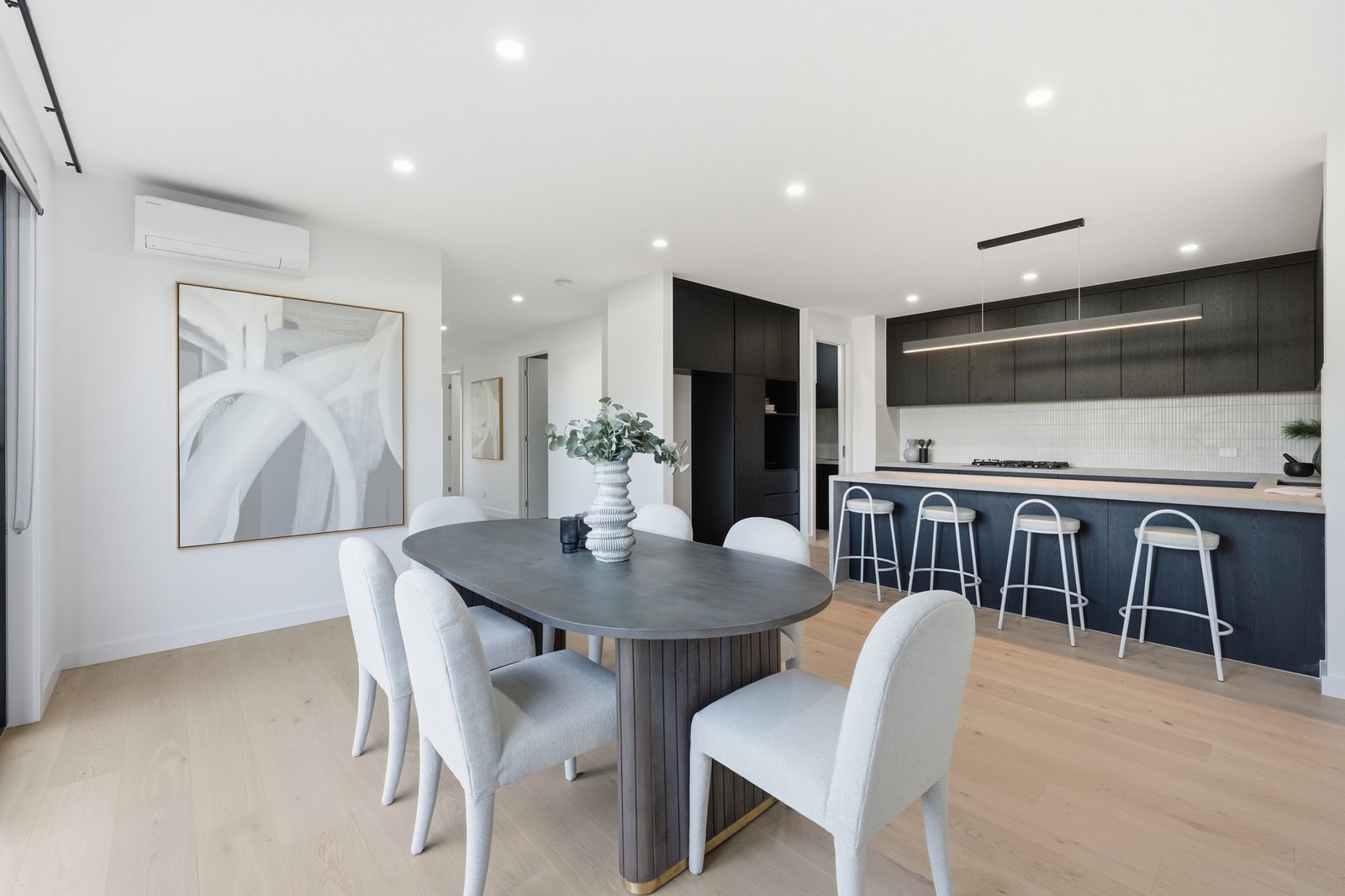 Gallery: 35B Woodbine Grove