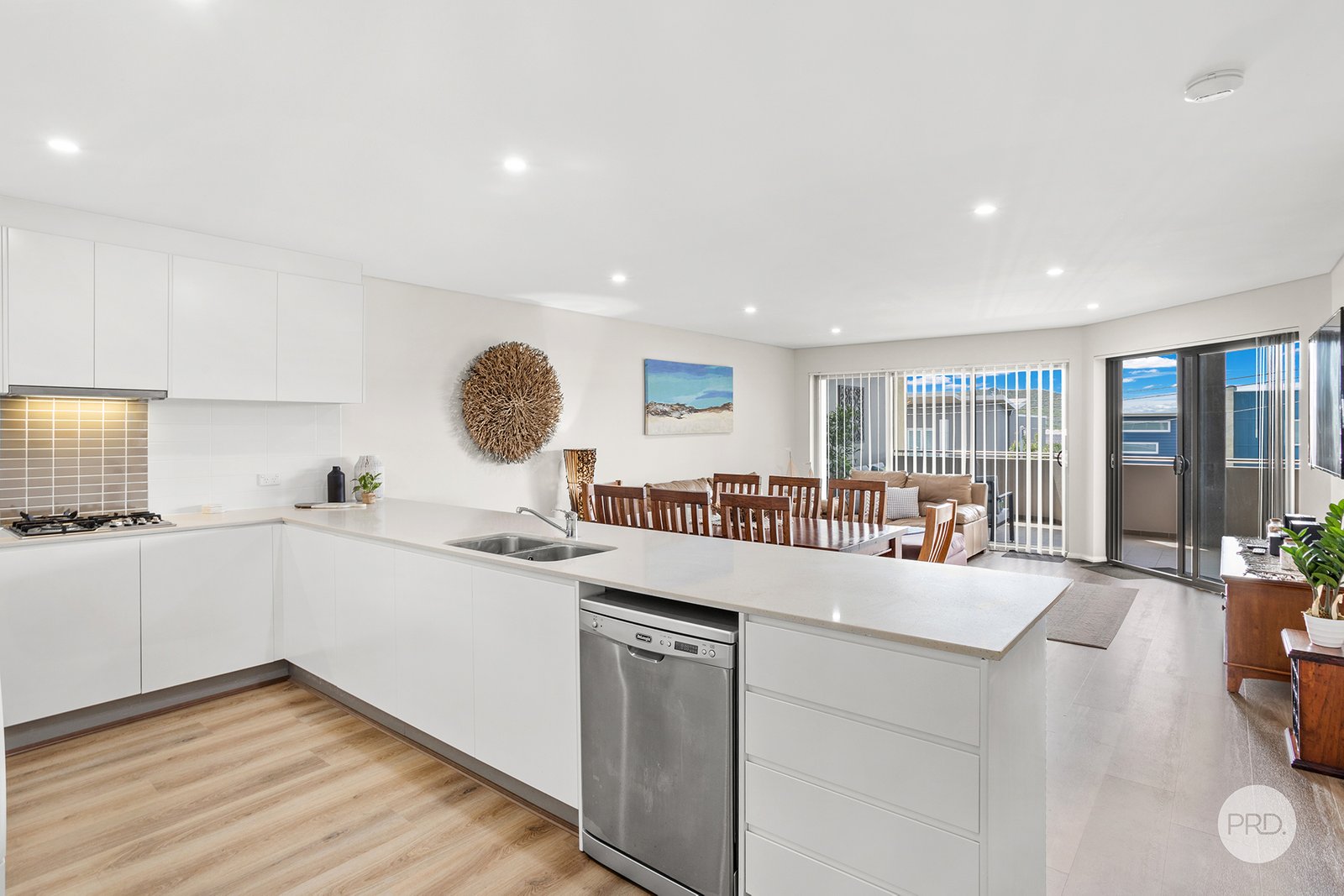 3/6-10 Market Street FINGAL BAY 2