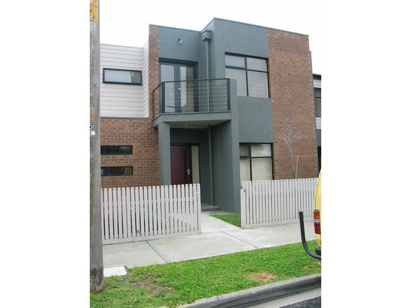 Gallery: 3/6-8 Brunel Street