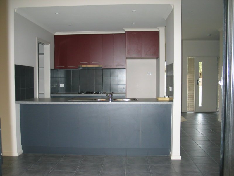 Gallery: 3/6-8 Brunel Street