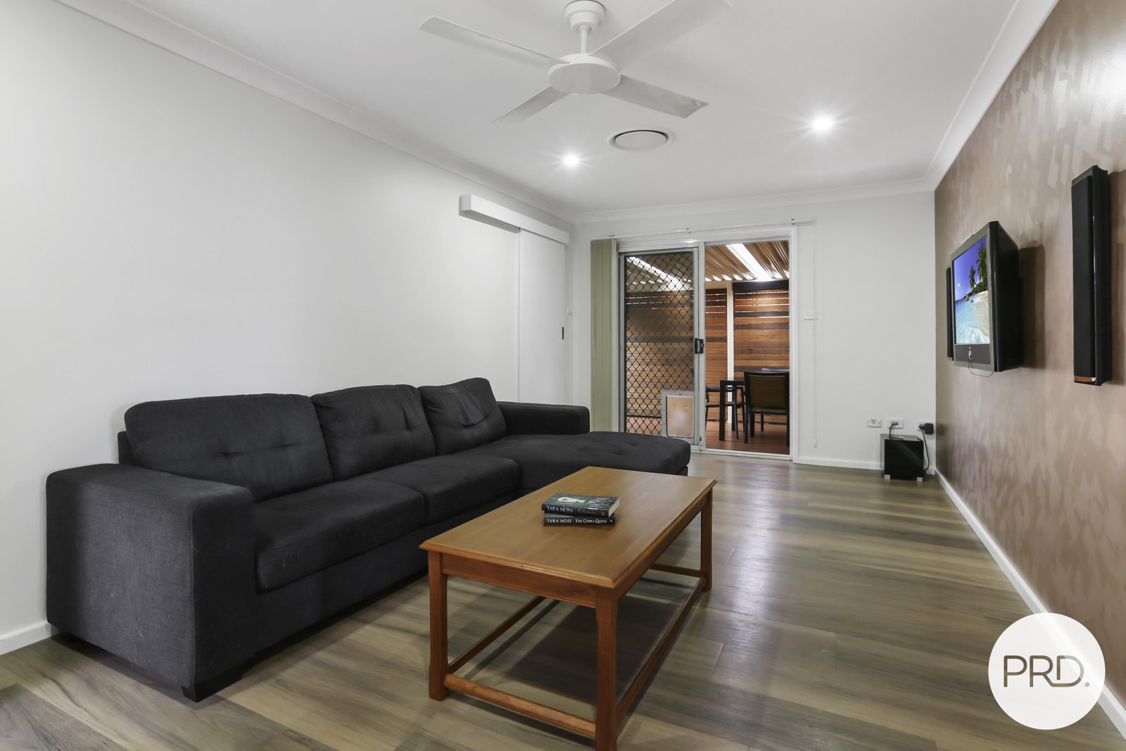 3/6-8 Darren Avenue KANAHOOKA 4
