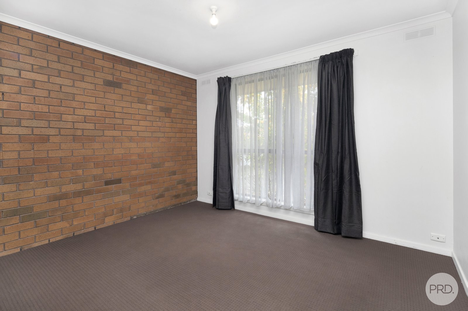 3/6 Alfred Street SEBASTOPOL 4