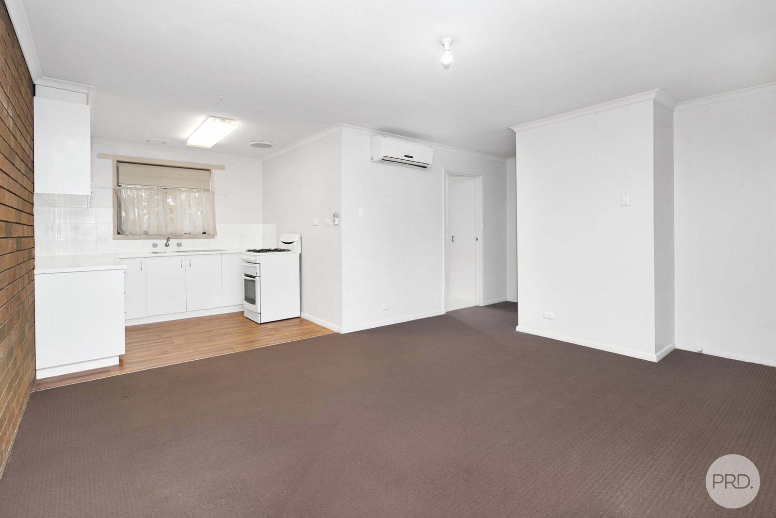 3/6 Alfred Street SEBASTOPOL 12