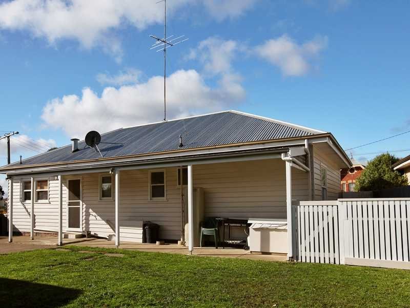 36 Alfred Street SEBASTOPOL 6