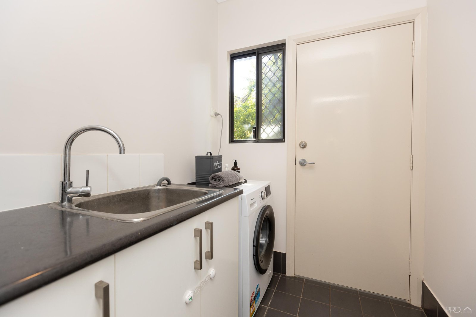 36 Anne Street BROOME 28