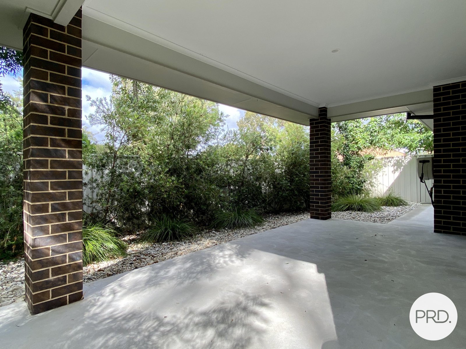 3/6 Annika Place NORTH ALBURY 12