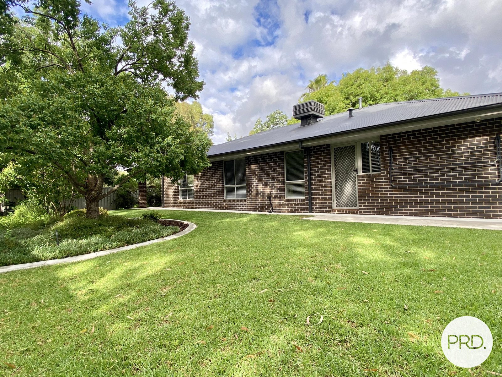3/6 Annika Place NORTH ALBURY 15
