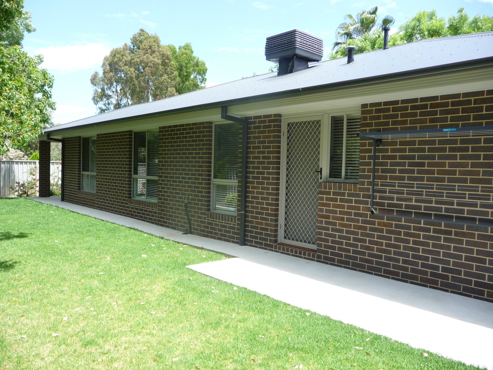 3/6 Annika Place NORTH ALBURY 4