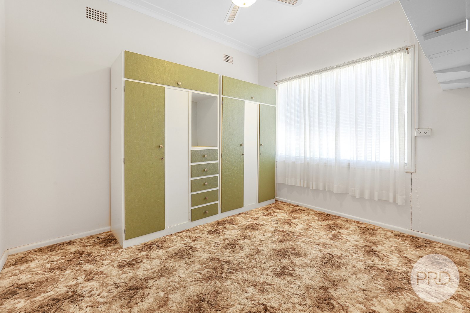 36 Anthony Road TAMWORTH 14