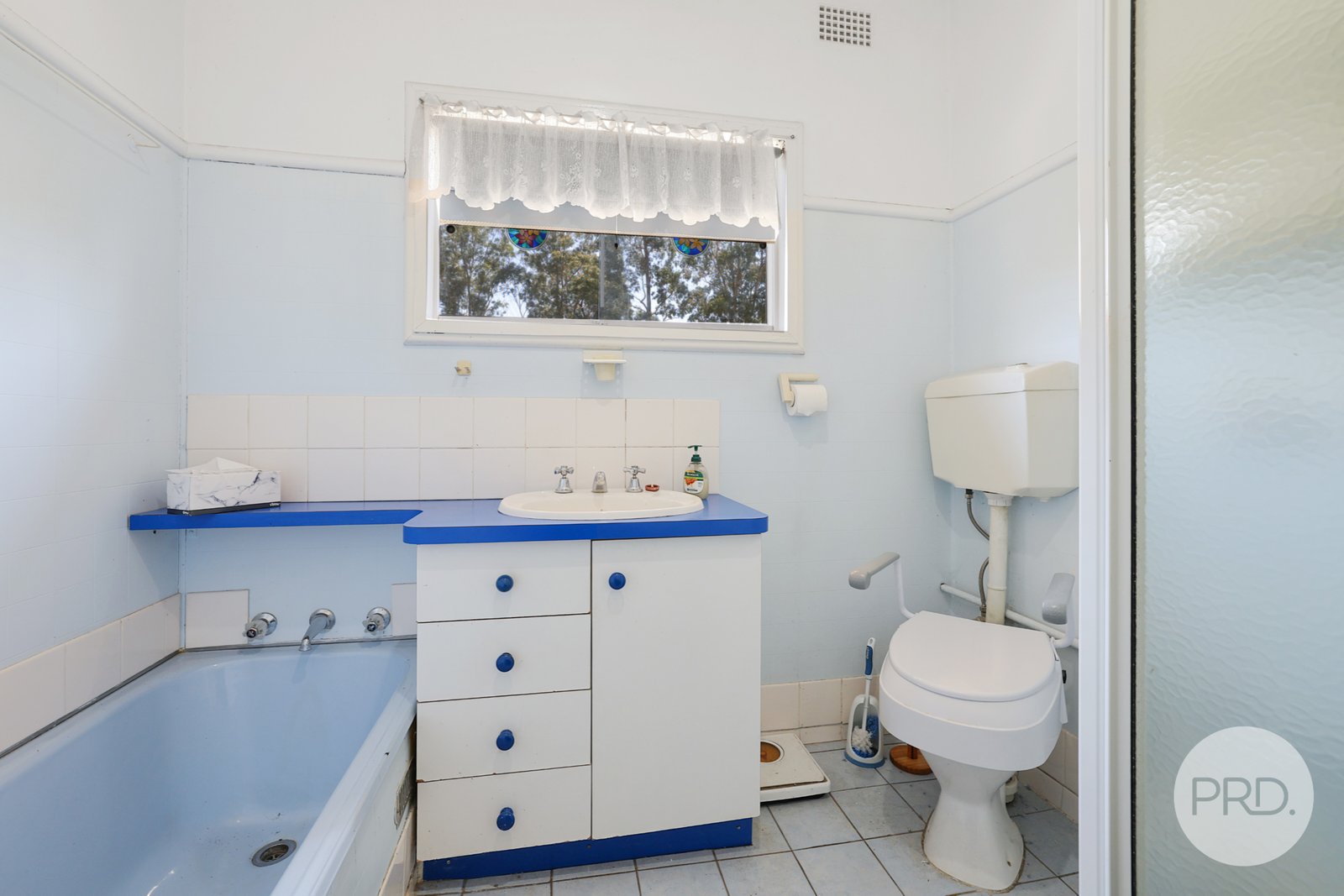36 Anthony Road TAMWORTH 15