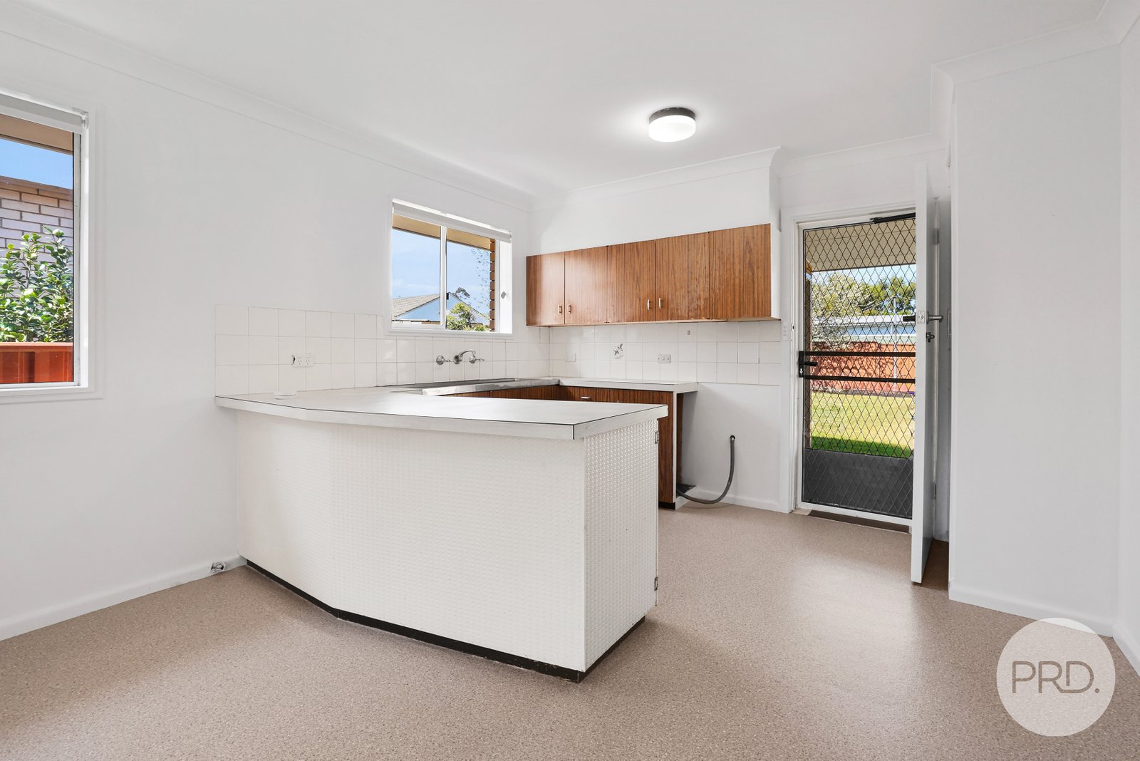 36 Arinya Street TAMWORTH 5