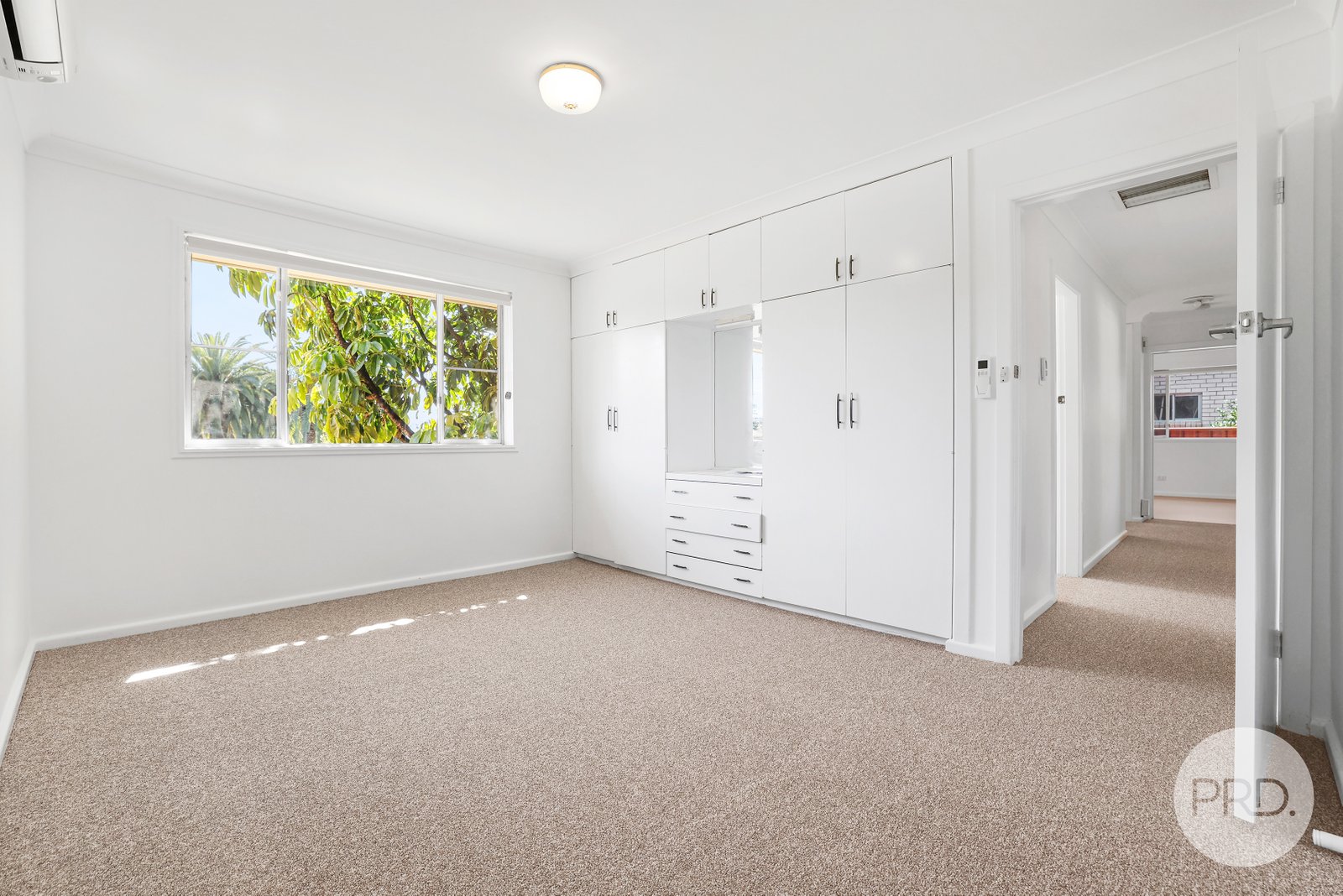 36 Arinya Street TAMWORTH 9