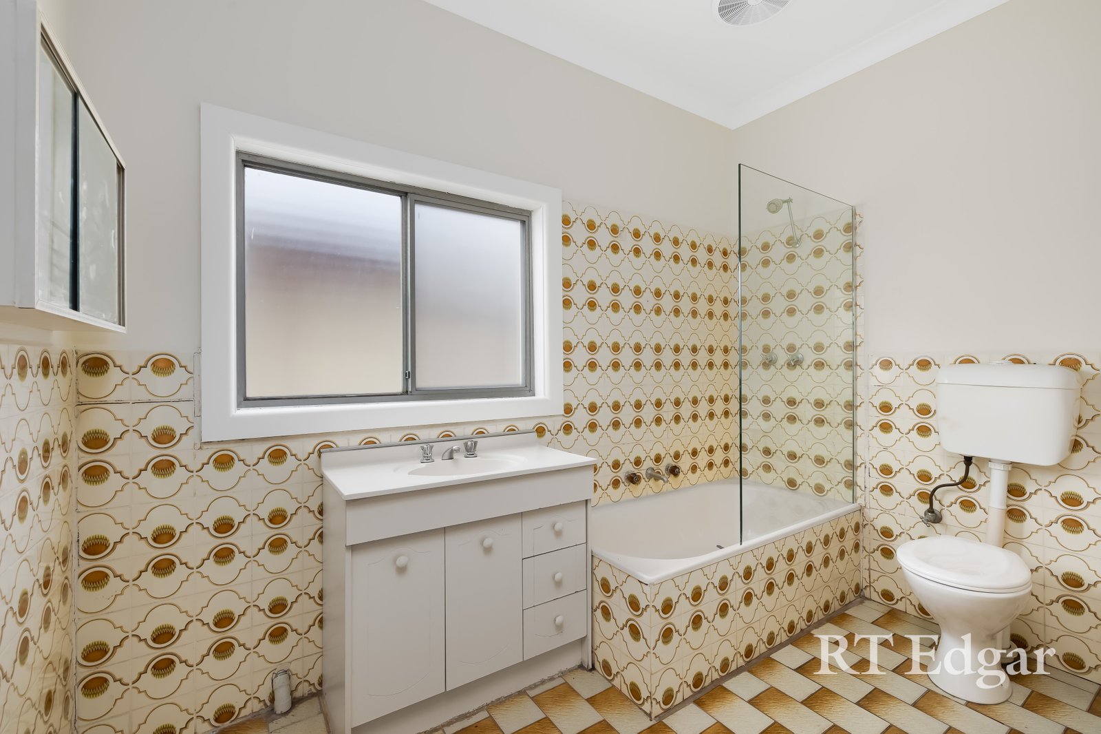 Real Estate and Property in 36 Armadale Street, Thornbury, VIC