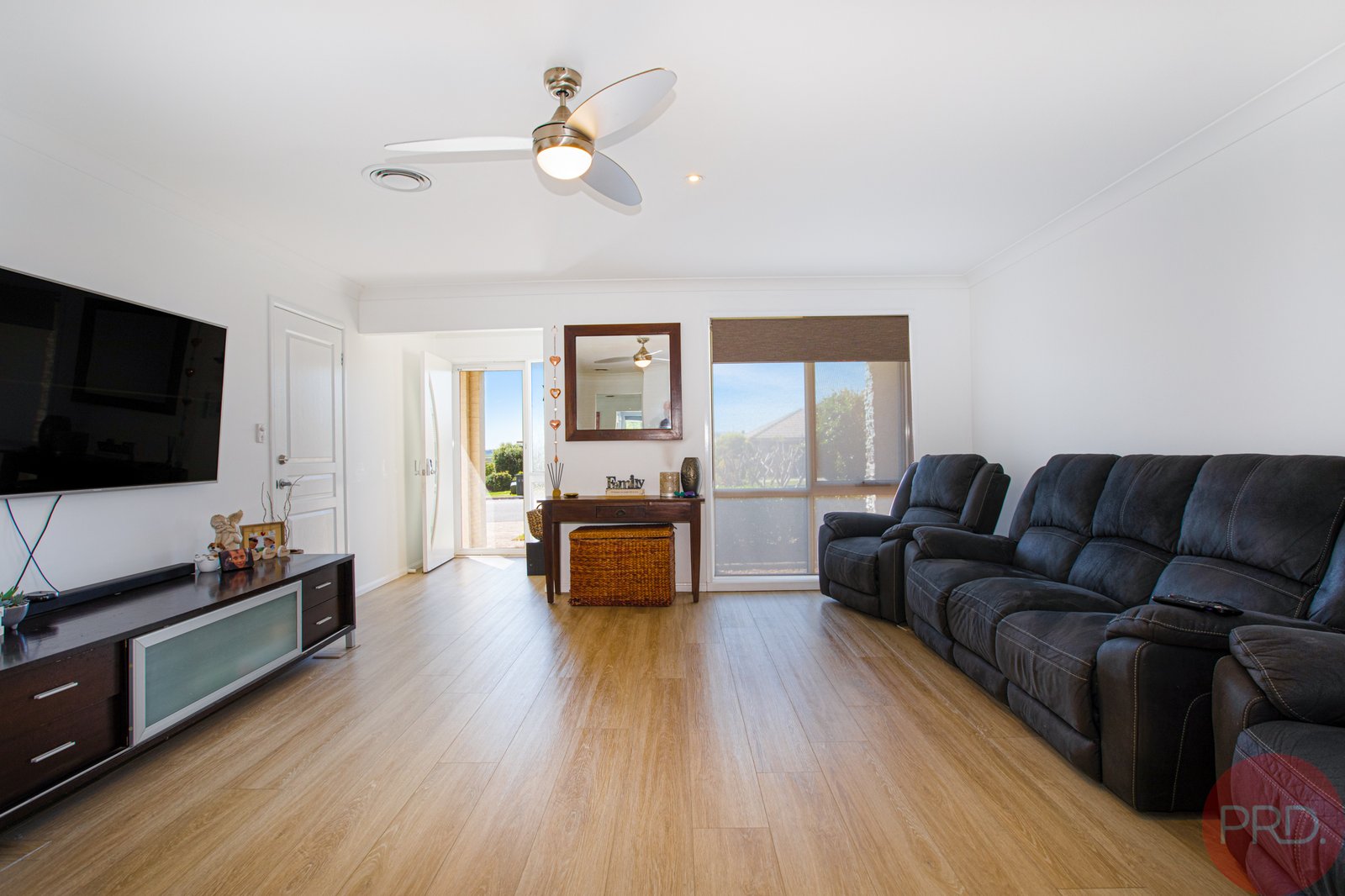 36 Avondale Drive THORNTON 3