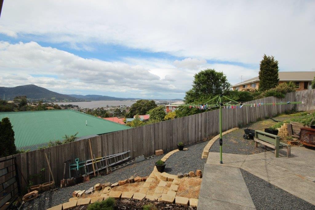 36 Battersby Drive CLAREMONT 6
