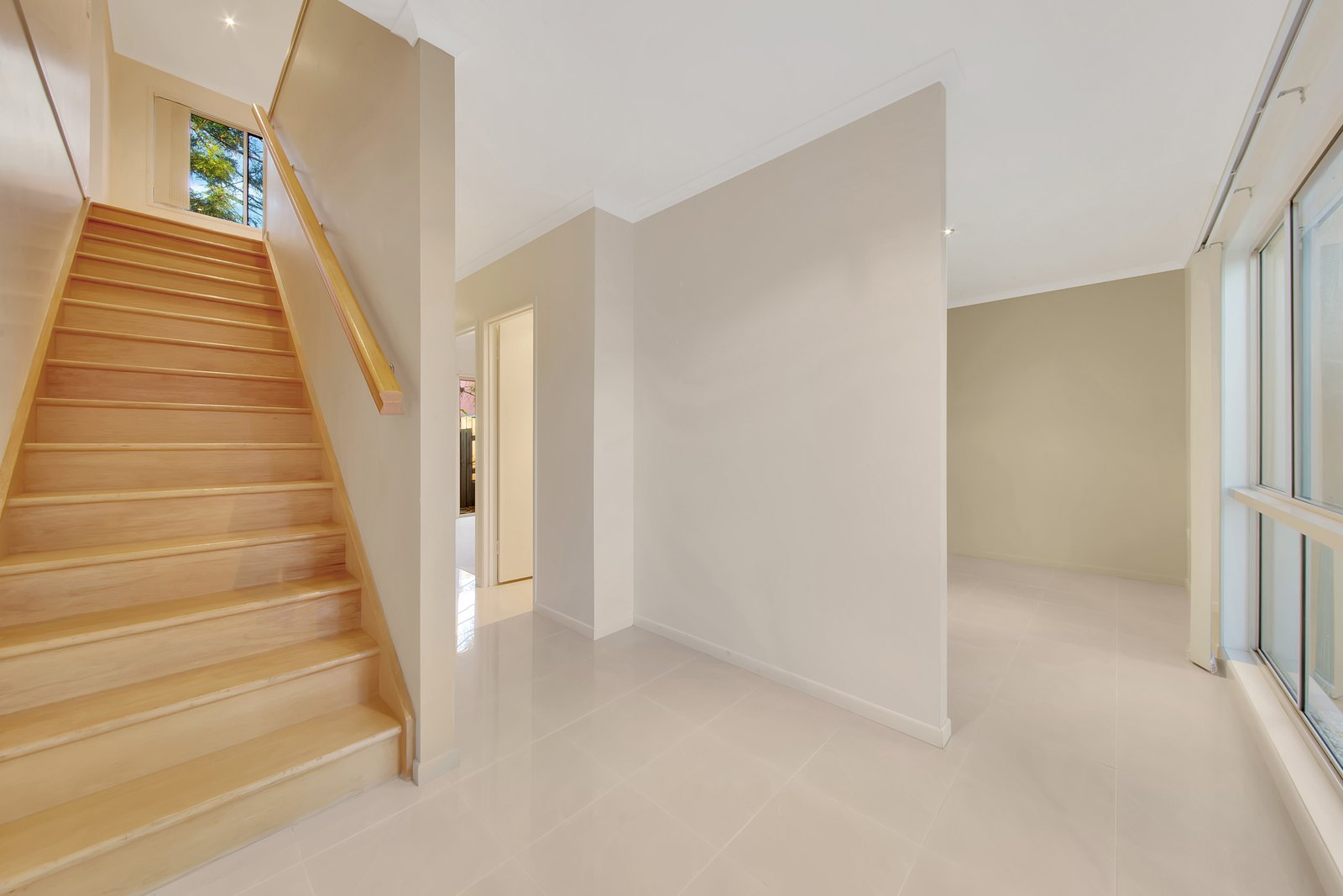 3/6 Beach Avenue TANNUM SANDS 11