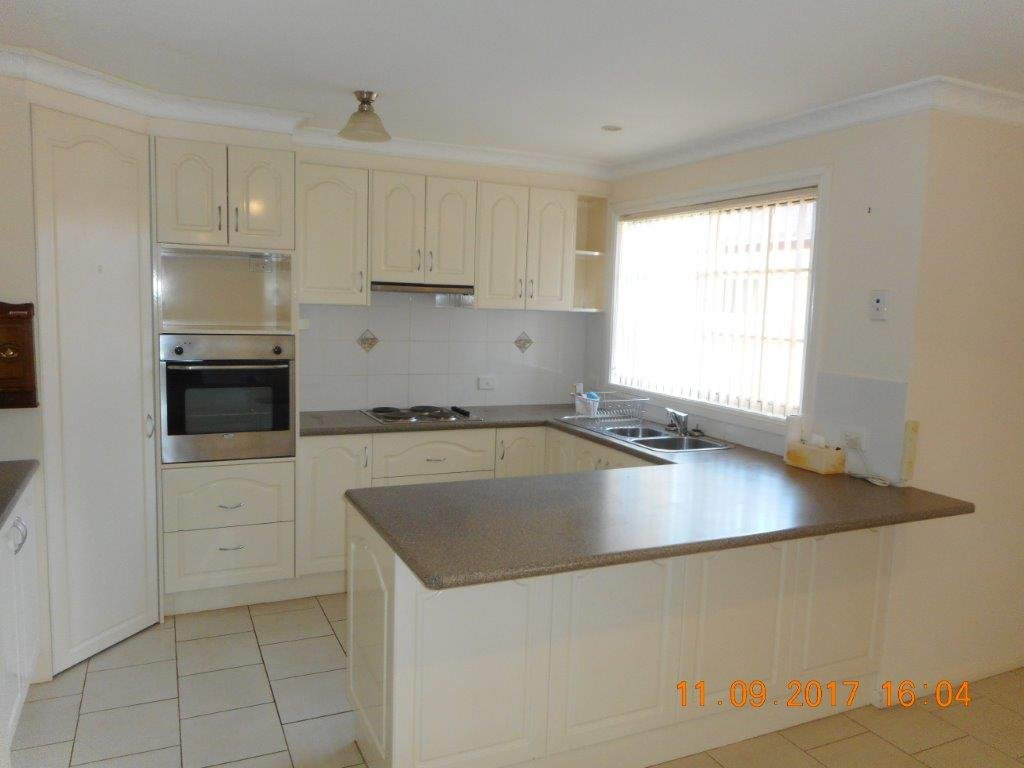3/6 Beale St  TUMUT 2