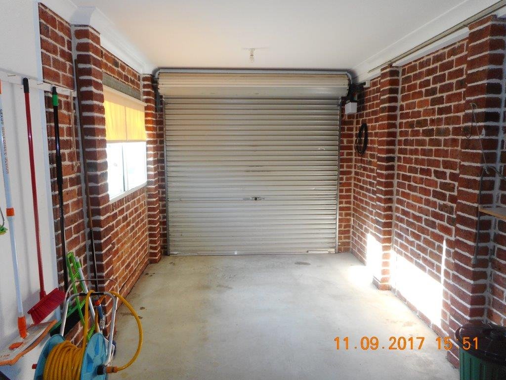 3/6 Beale St  TUMUT 9