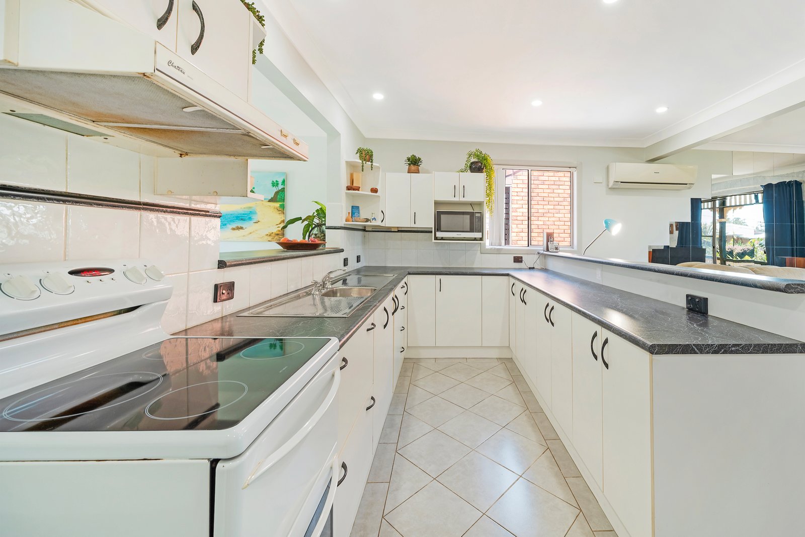 36 Bell Street DUNBOGAN 8