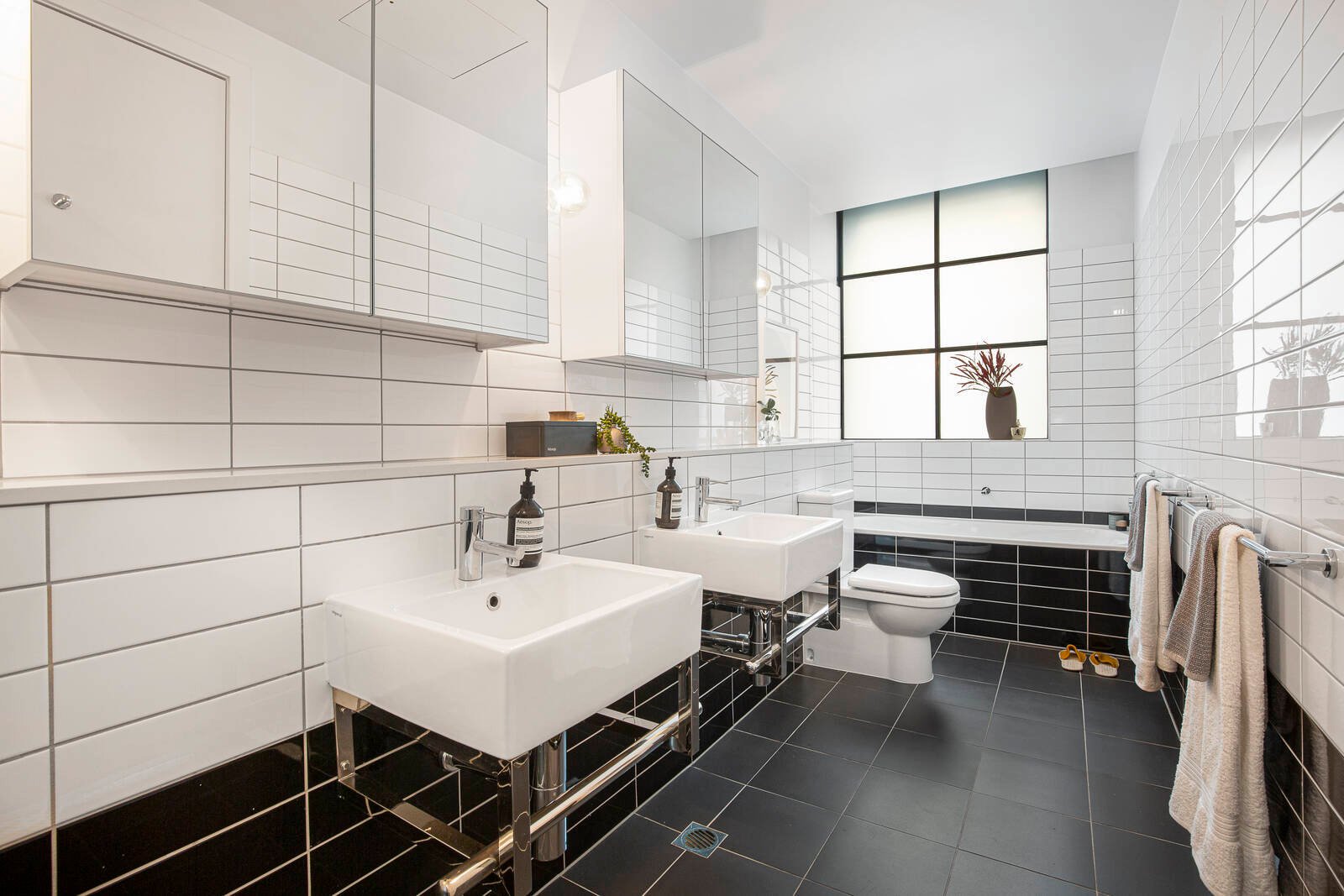 Real Estate and Property in 36 Bendigo Street, Richmond, VIC