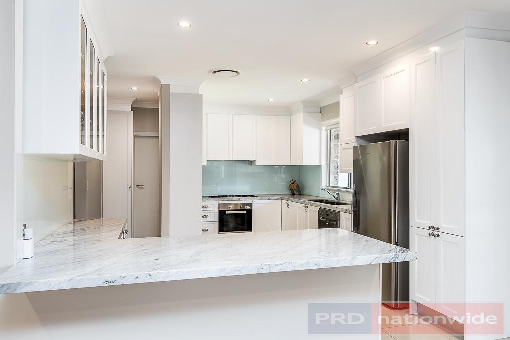 36 Blair Avenue EAST HILLS 4