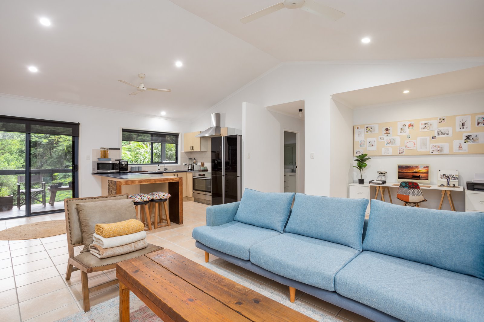 3/6 Border Drive CANNONVALE 1