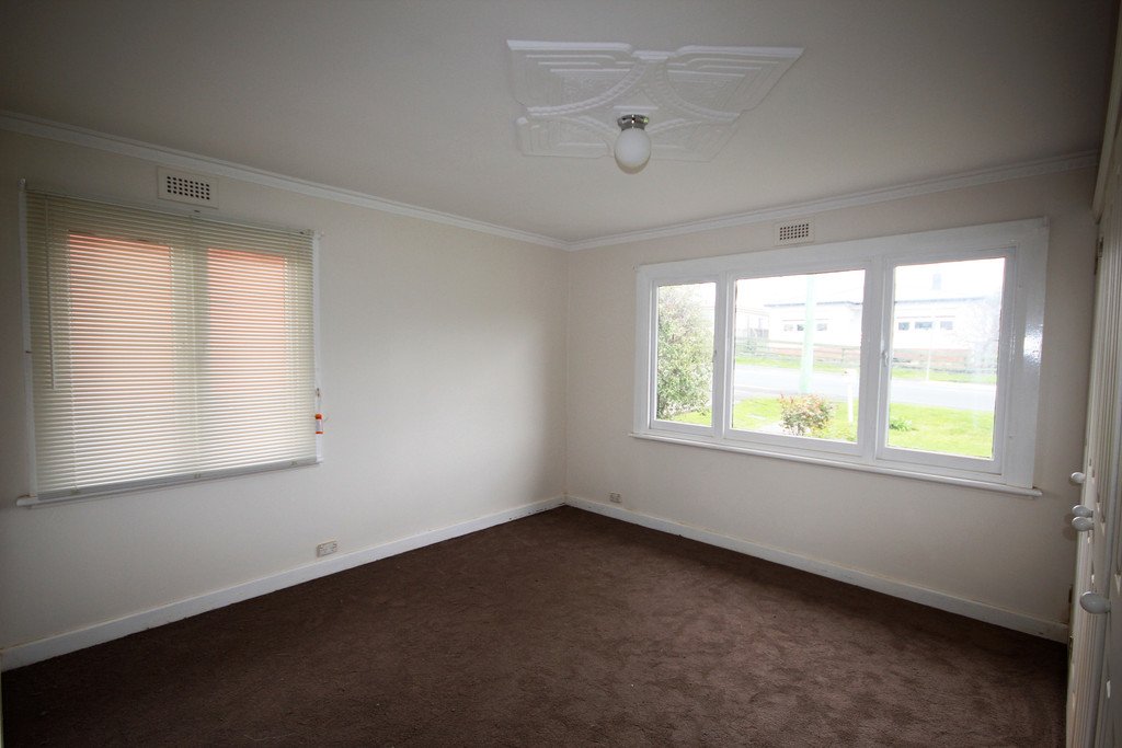 36 Box Hill Road CLAREMONT 8