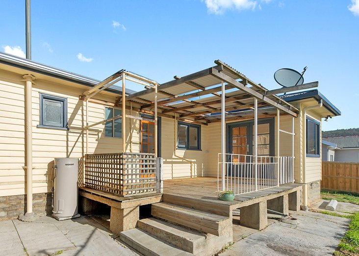 36 Box Hill Road CLAREMONT 14