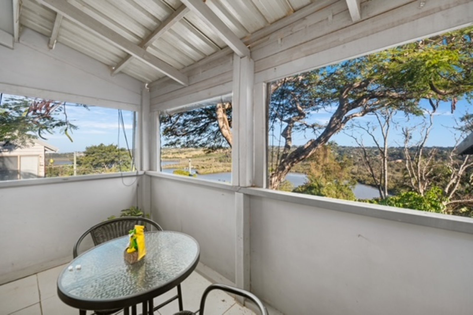 36 Broadwater Esplanade BILAMBIL HEIGHTS 15