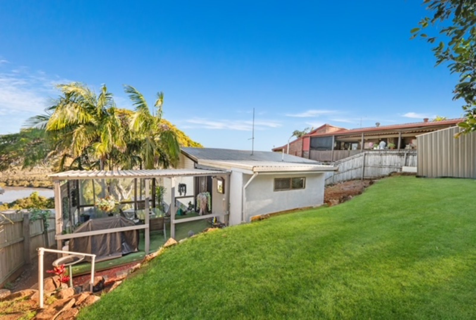 36 Broadwater Esplanade BILAMBIL HEIGHTS 17