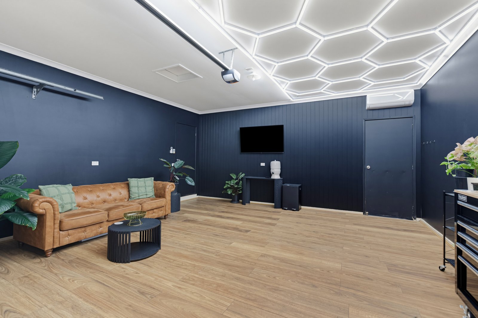 Gallery: 36 Buckland Hill Drive