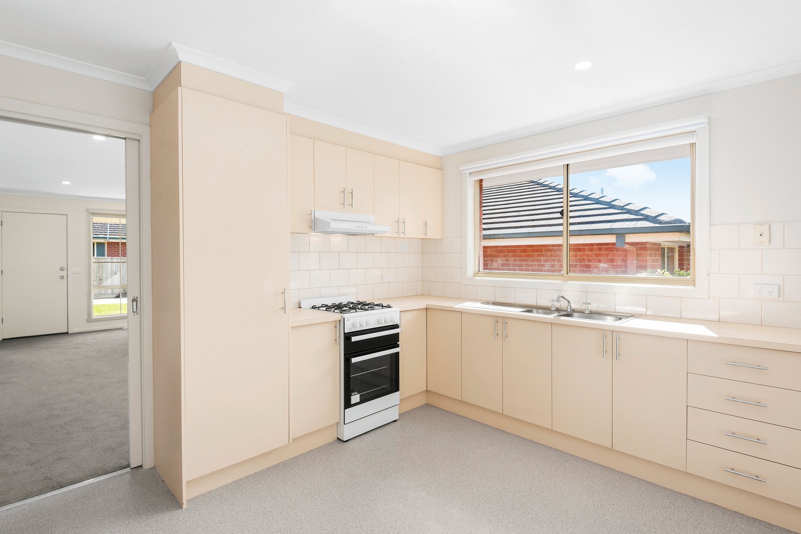 Real Estate and Property in 3/6 Burdekin Road, Highton, VIC