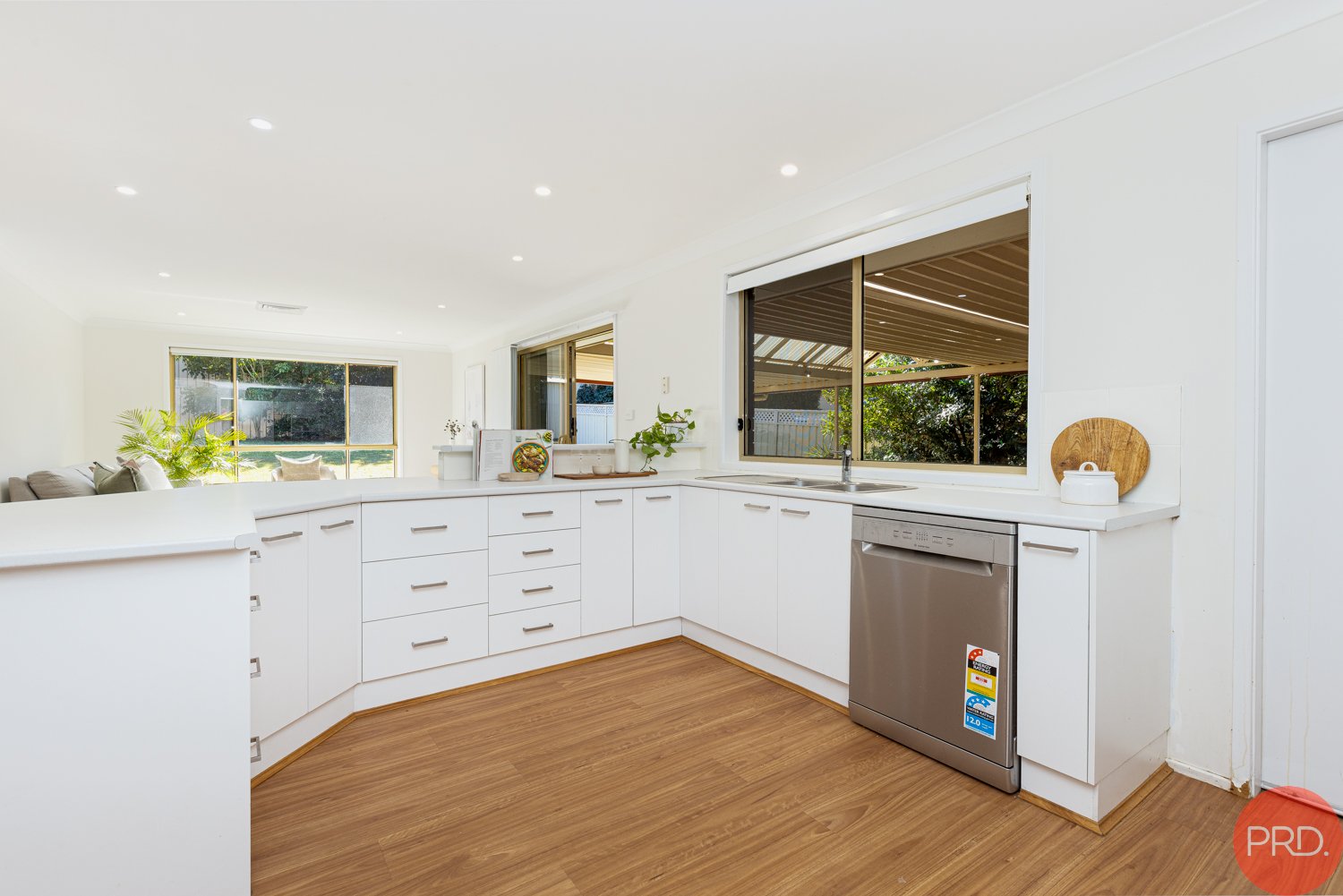 36 Canterbury Drive RAWORTH 16