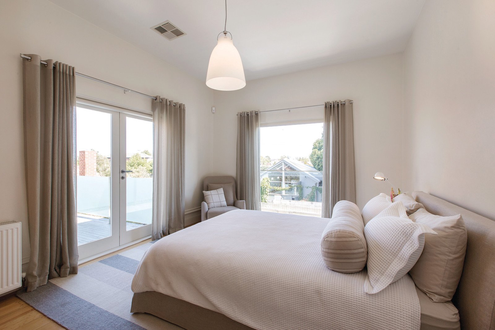 36 Canterbury Road, Middle Park, VIC