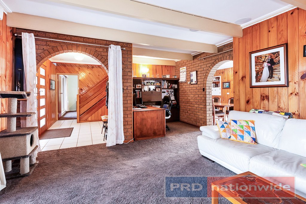 36 Carmody Drive CRESWICK 3