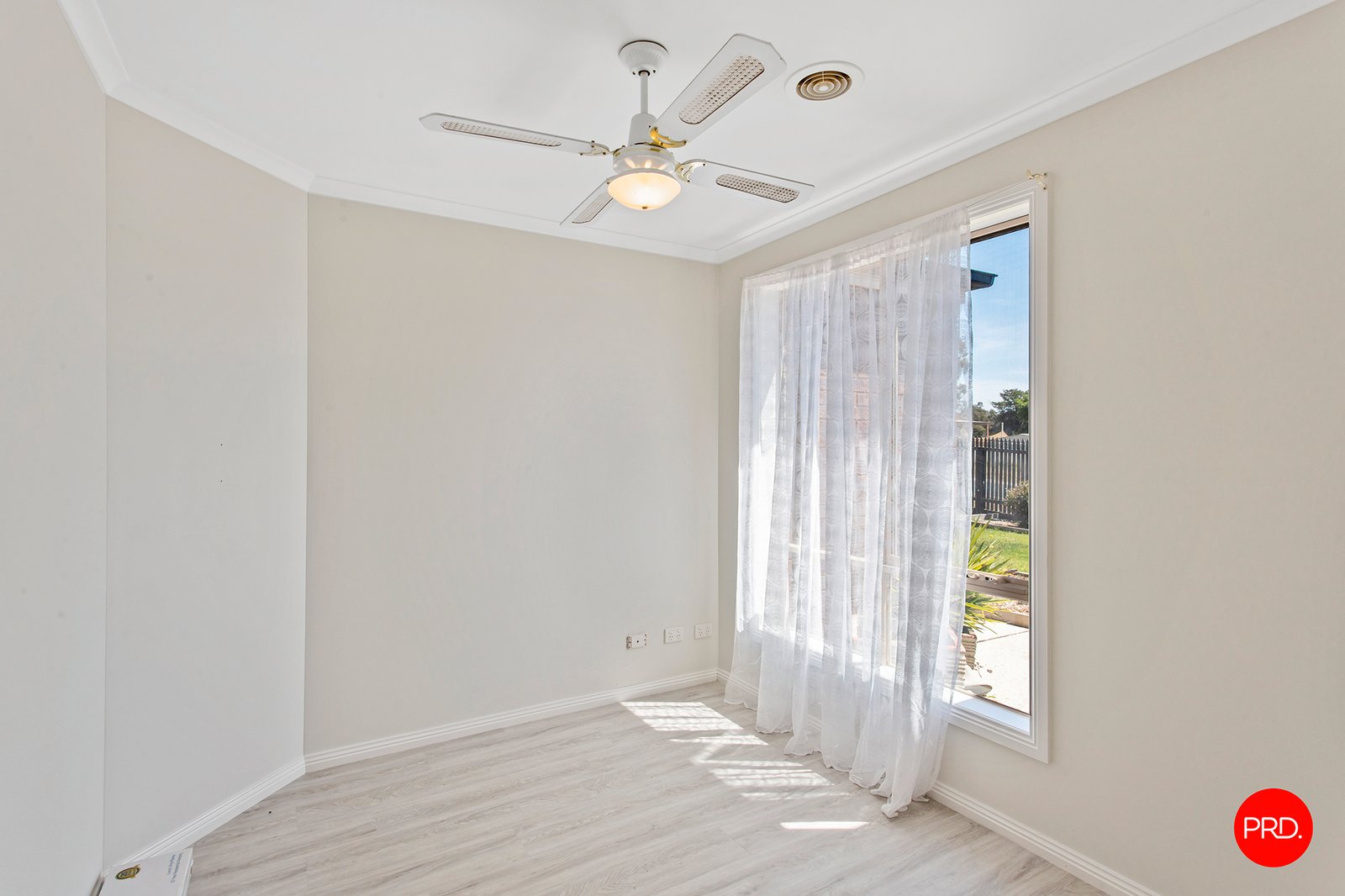 36 Carol Street CASTLEMAINE 12