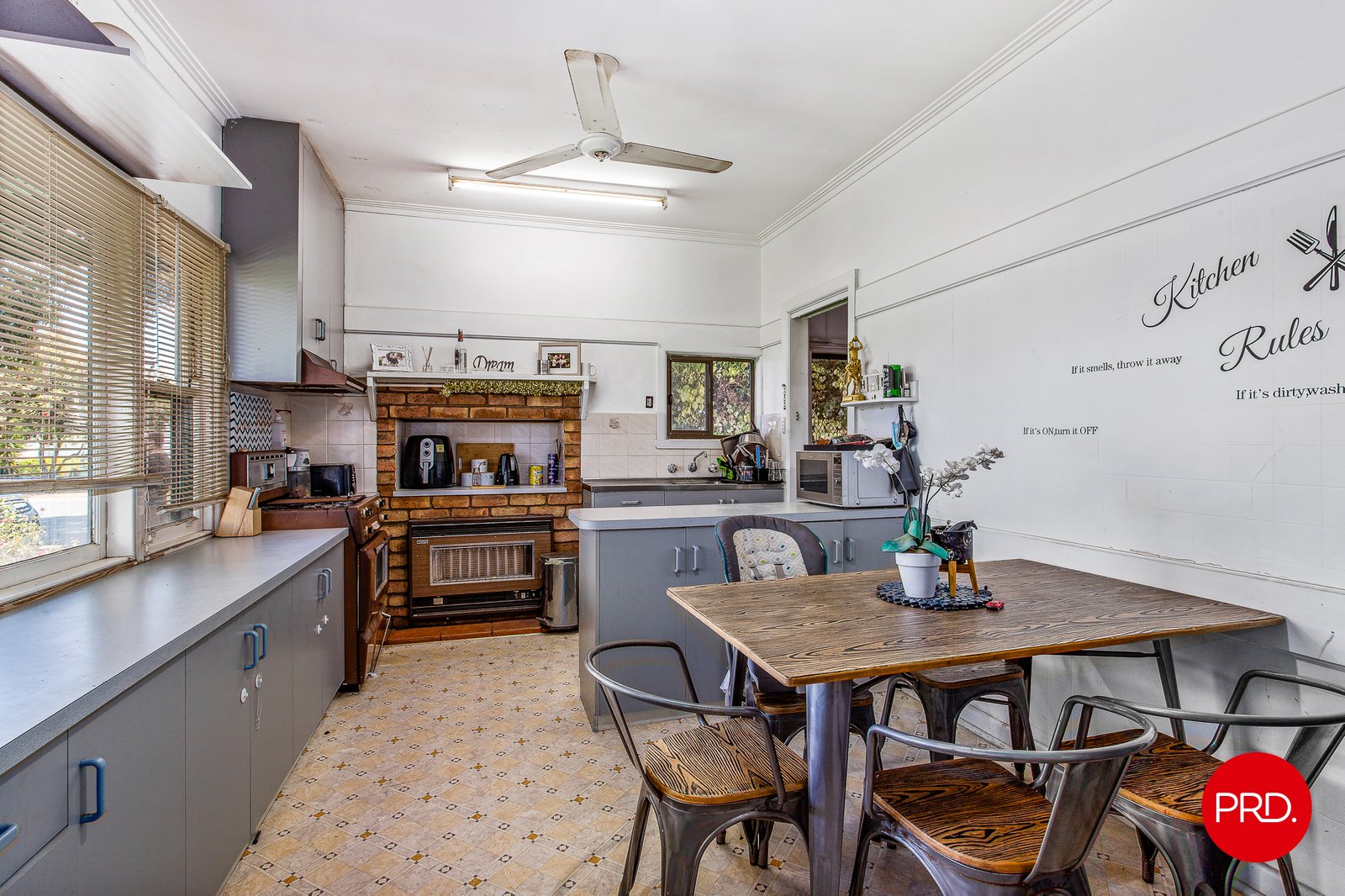 36 Carpenter Street KANGAROO FLAT 6