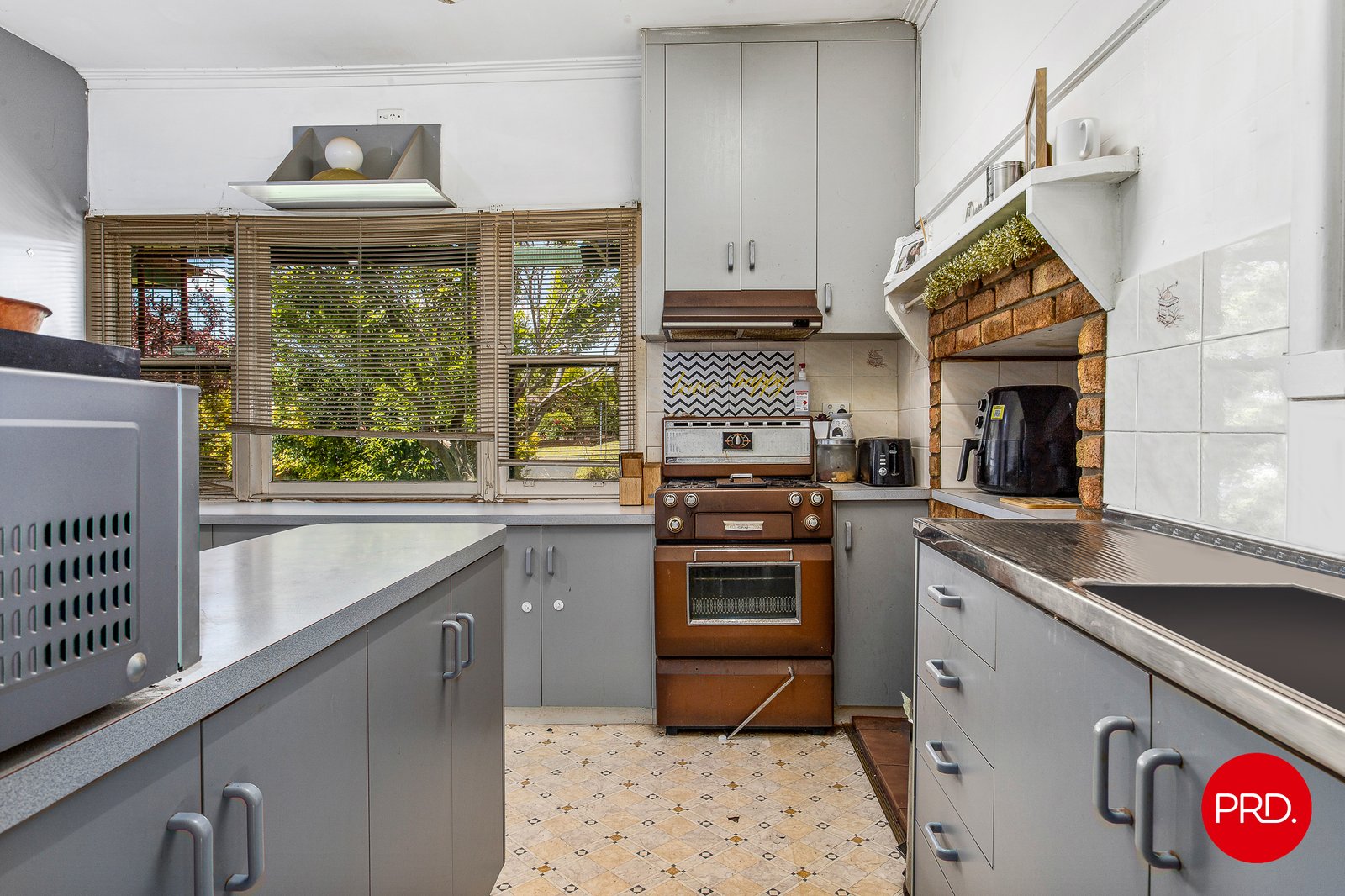 36 Carpenter Street KANGAROO FLAT 7