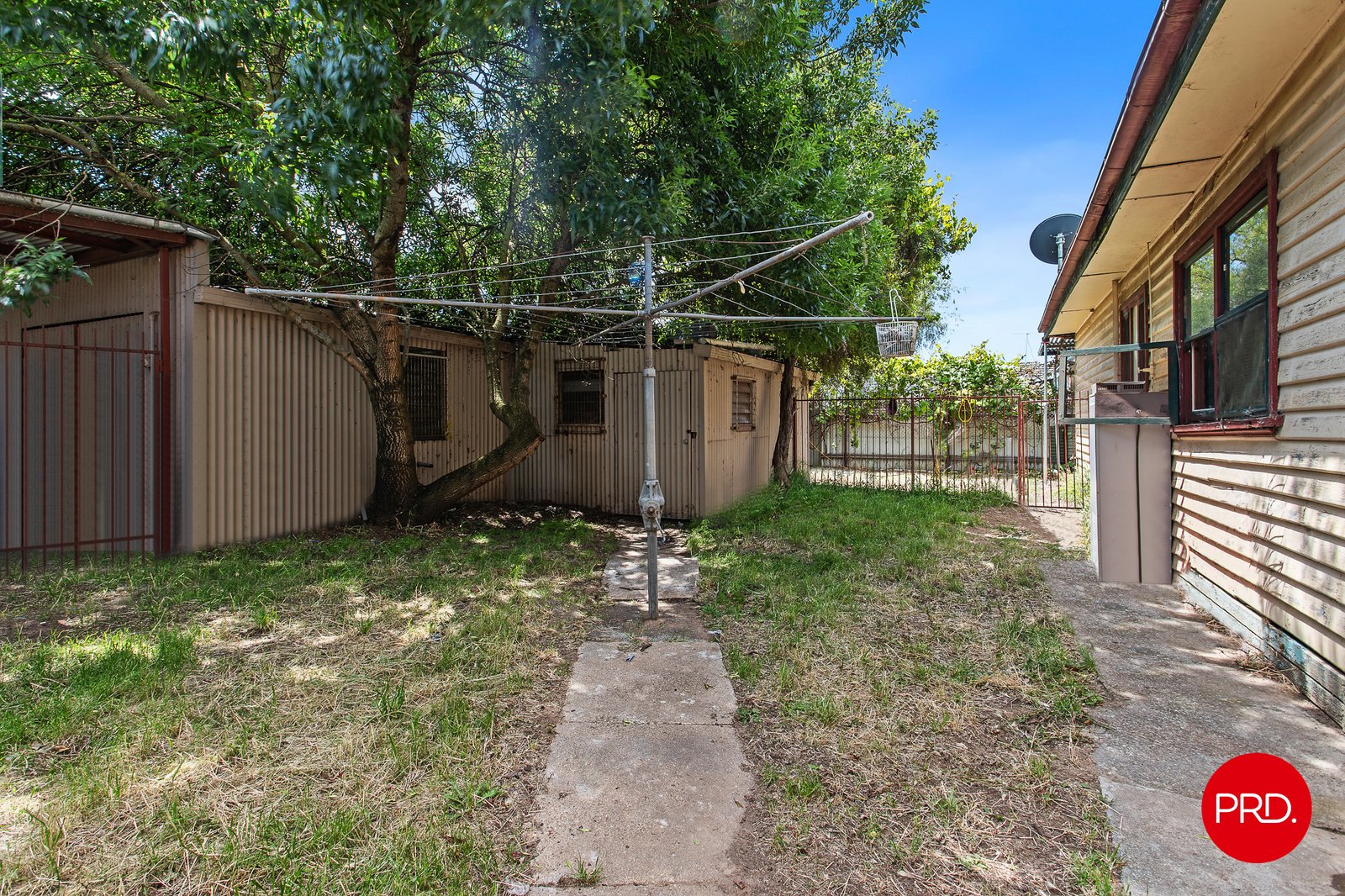 36 Carpenter Street KANGAROO FLAT 11