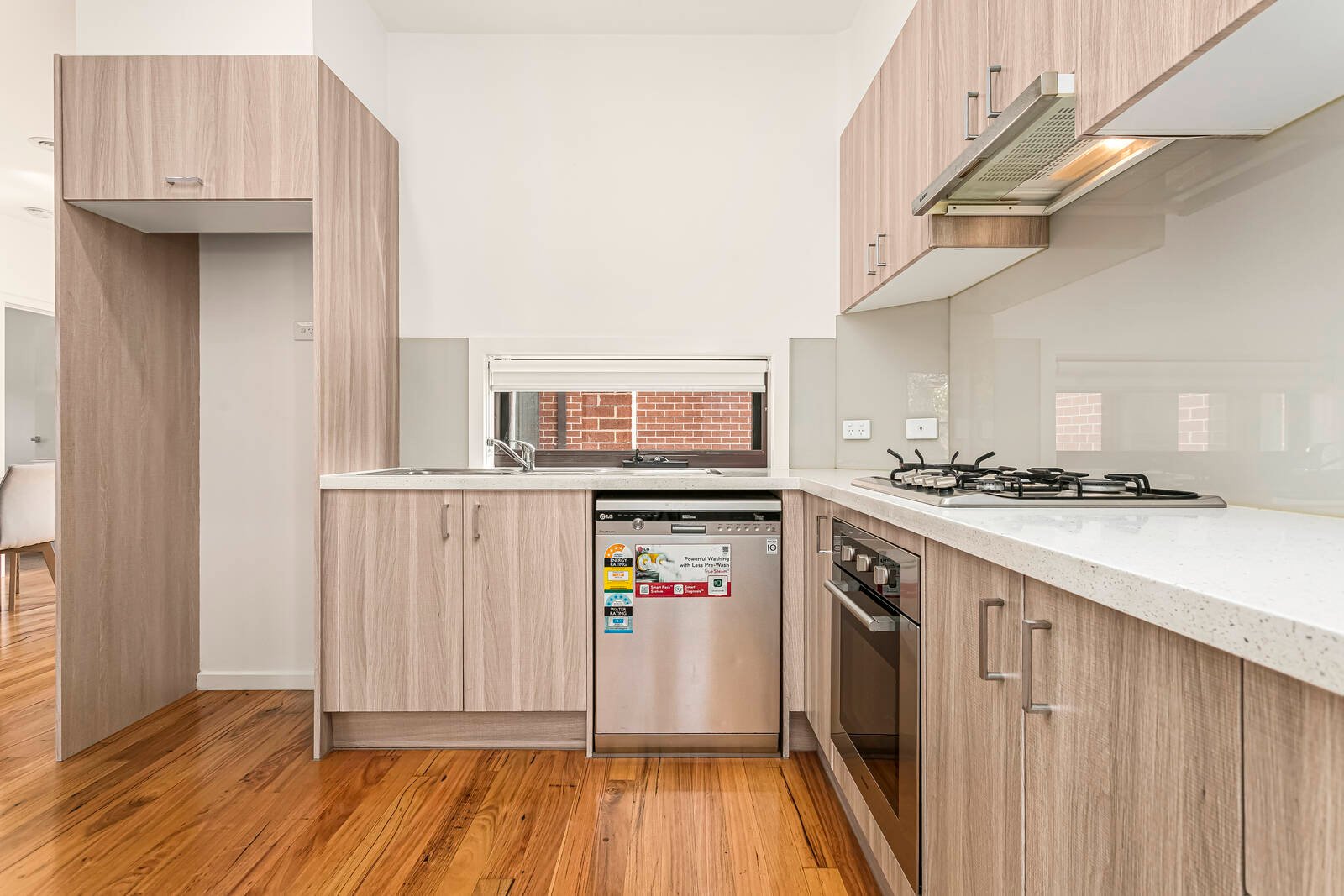 Real Estate and Property in 3/6 Champion Street, Doncaster East, VIC