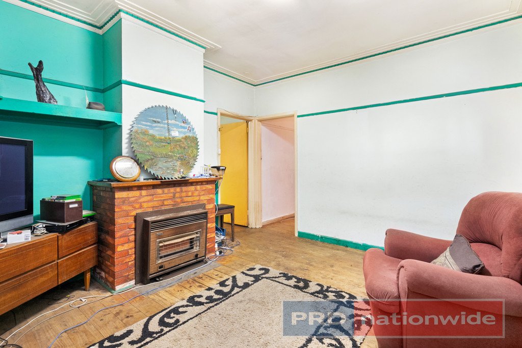 36 Charlotte Street SEBASTOPOL 2