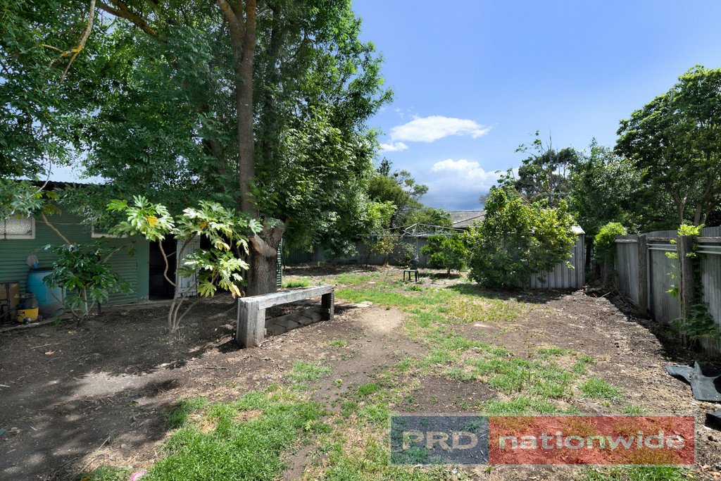 36 Charlotte Street SEBASTOPOL 4