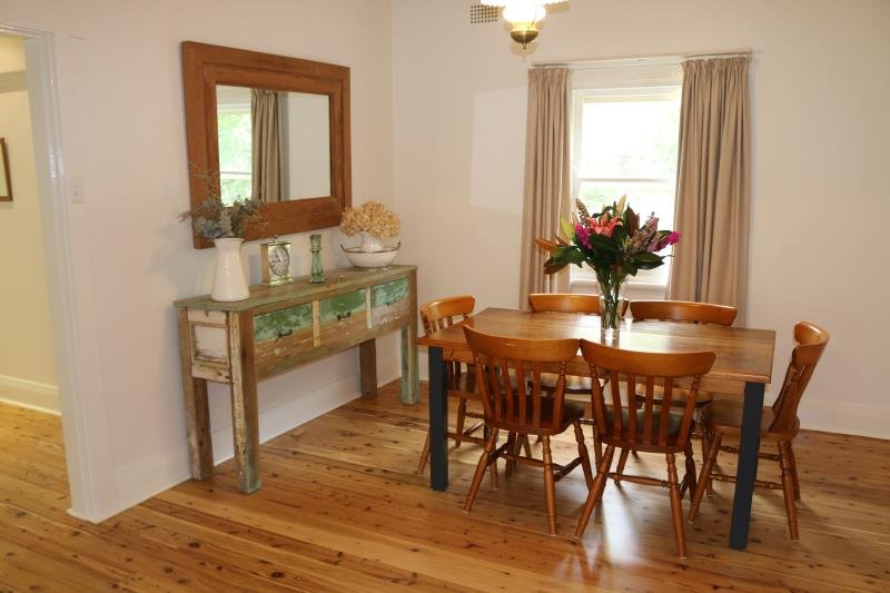 36 Chelmsford Street TAMWORTH 5