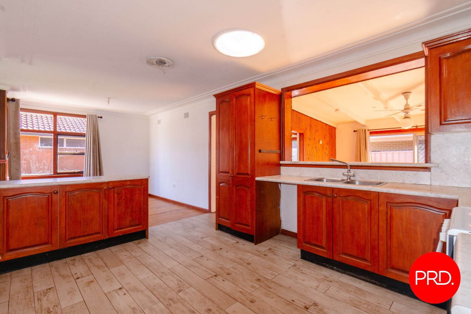 36 Chester Rd  INGLEBURN 8