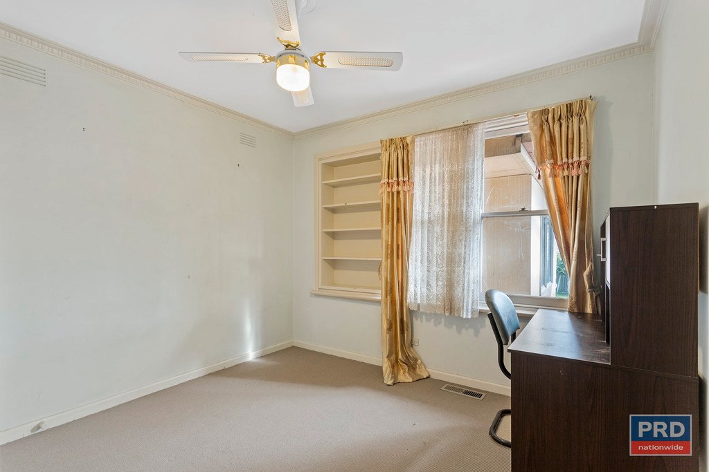 36 Clarke Street KENNINGTON 10