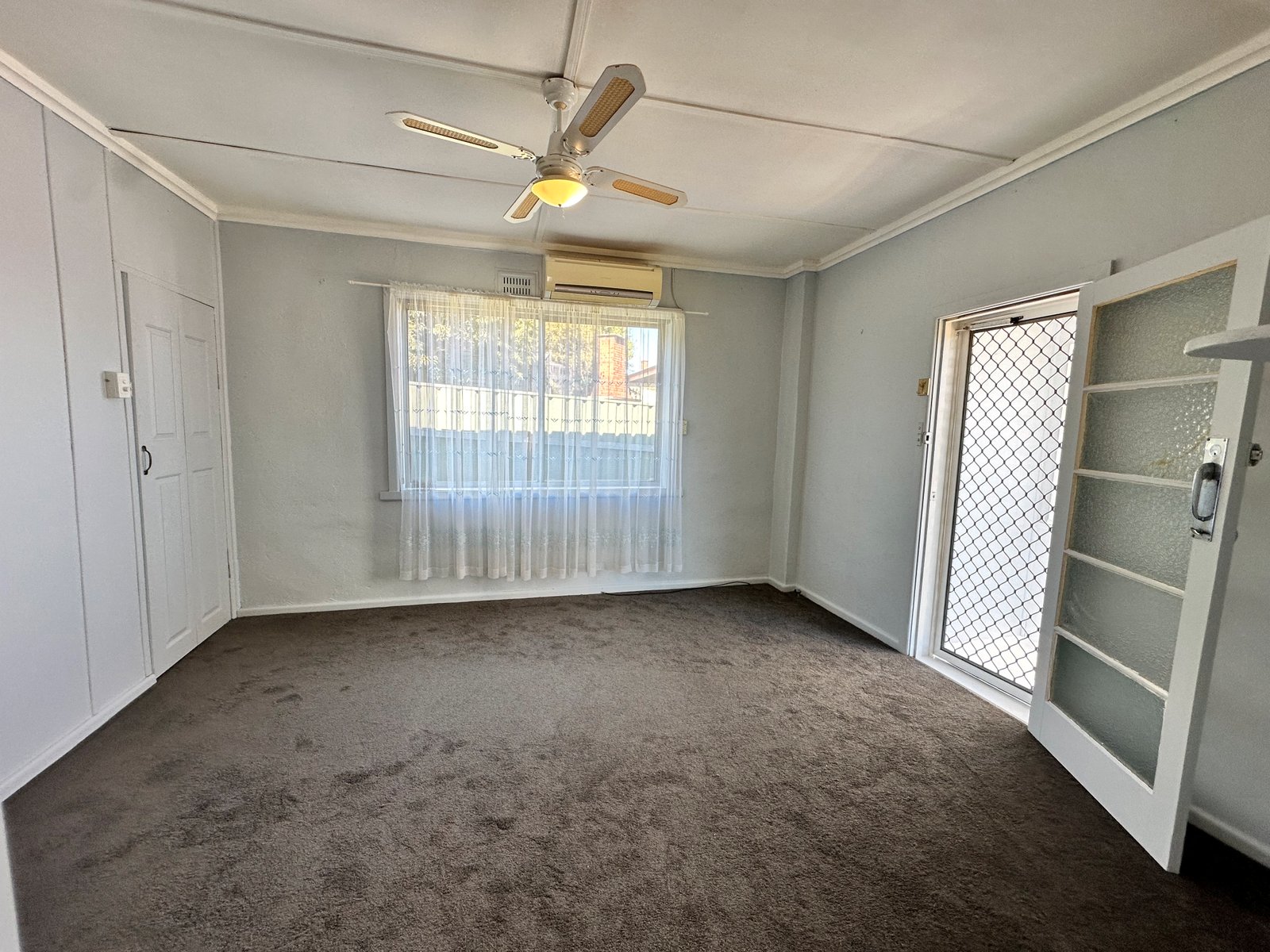 36 Clarke Street TUMUT 2